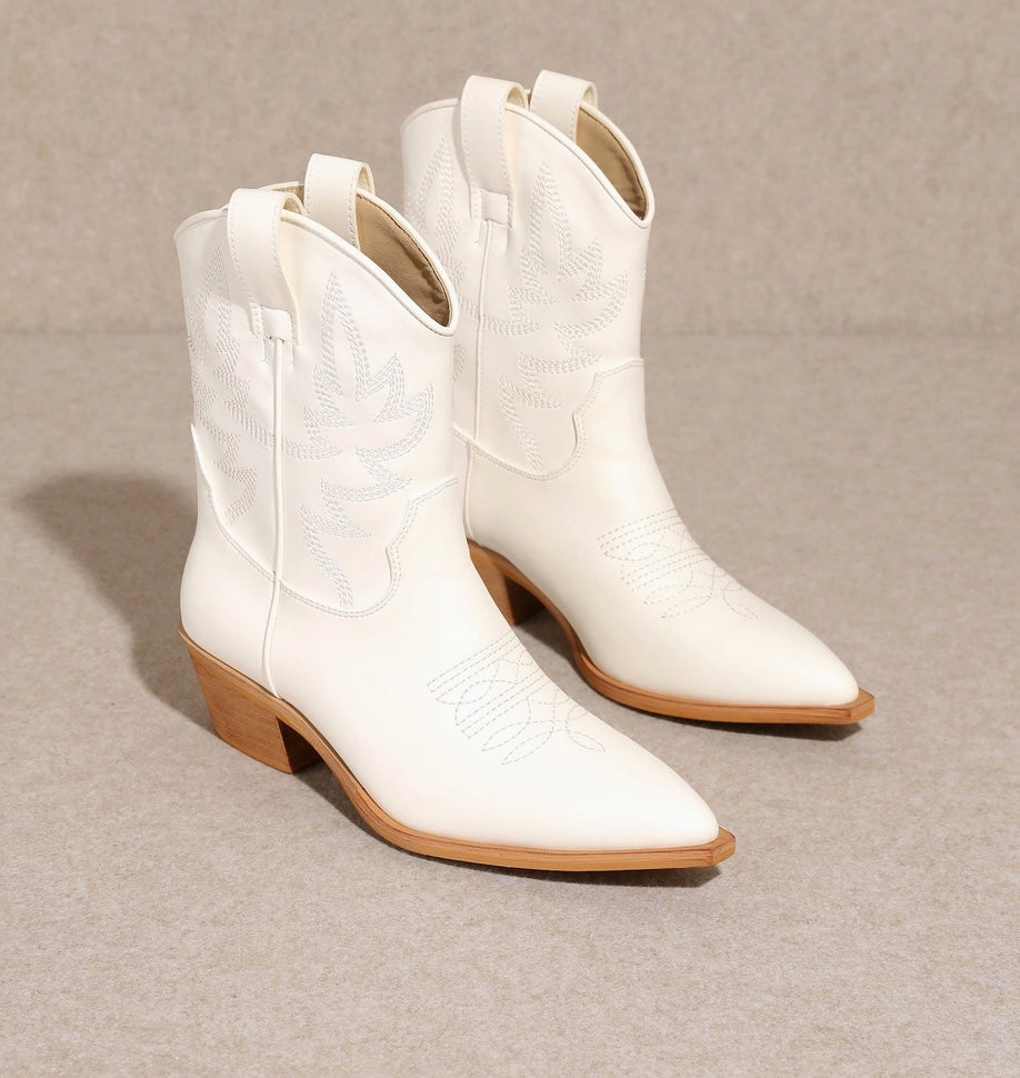 MiiM Claire Western Luxe Kinsey Booties White