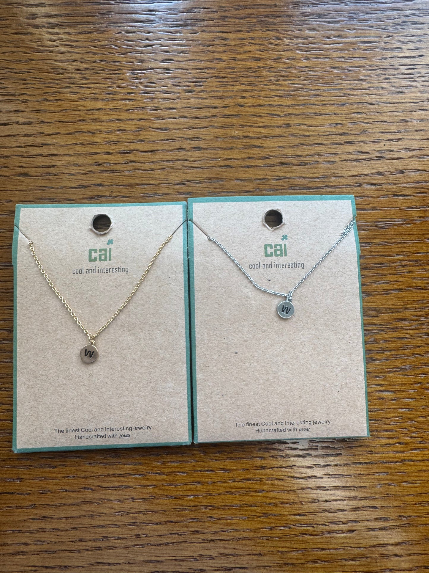 cai Mini Disc Initial Necklace - Letter W