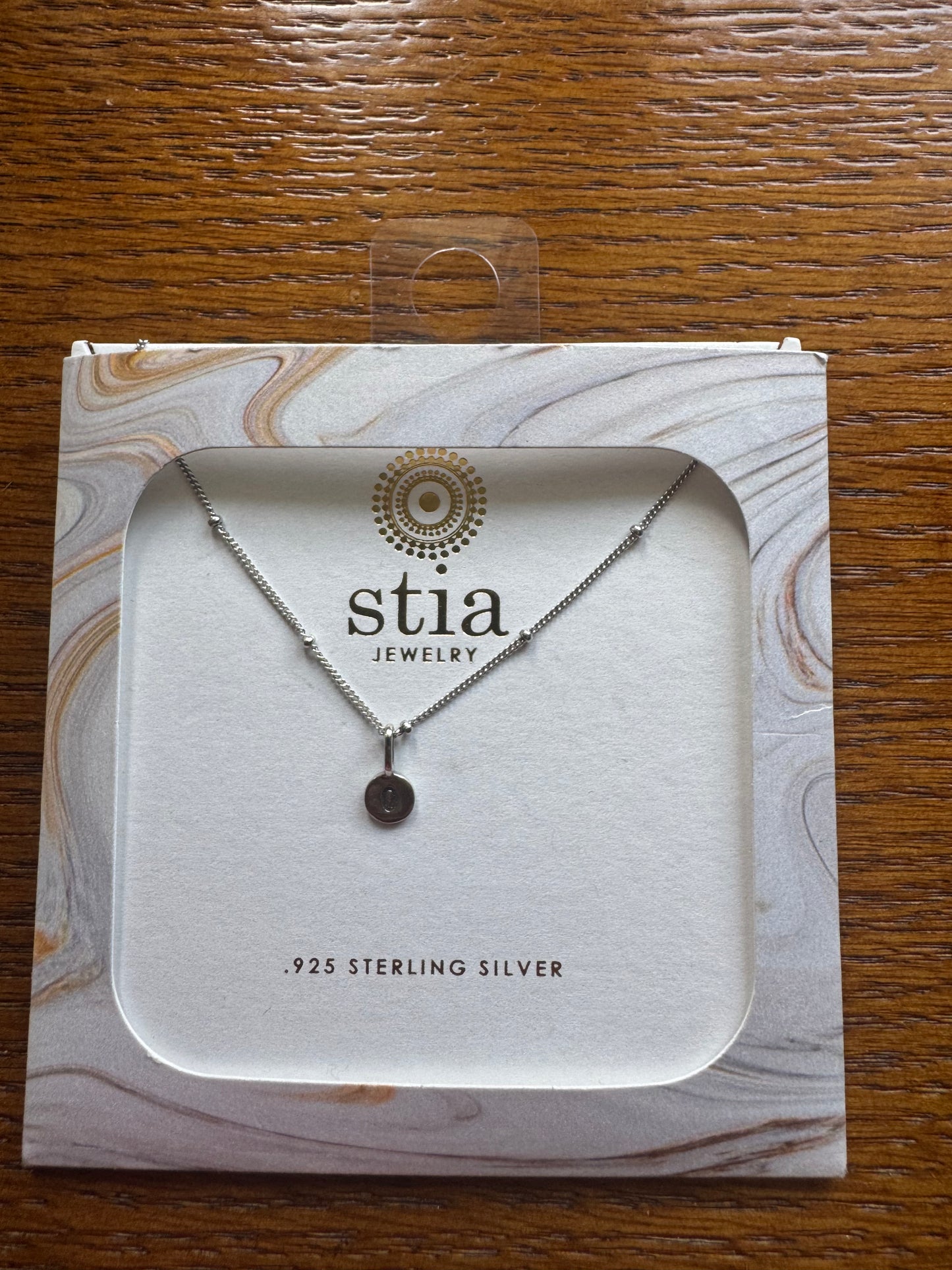 stia Mini Love Letter Necklace - Letter O