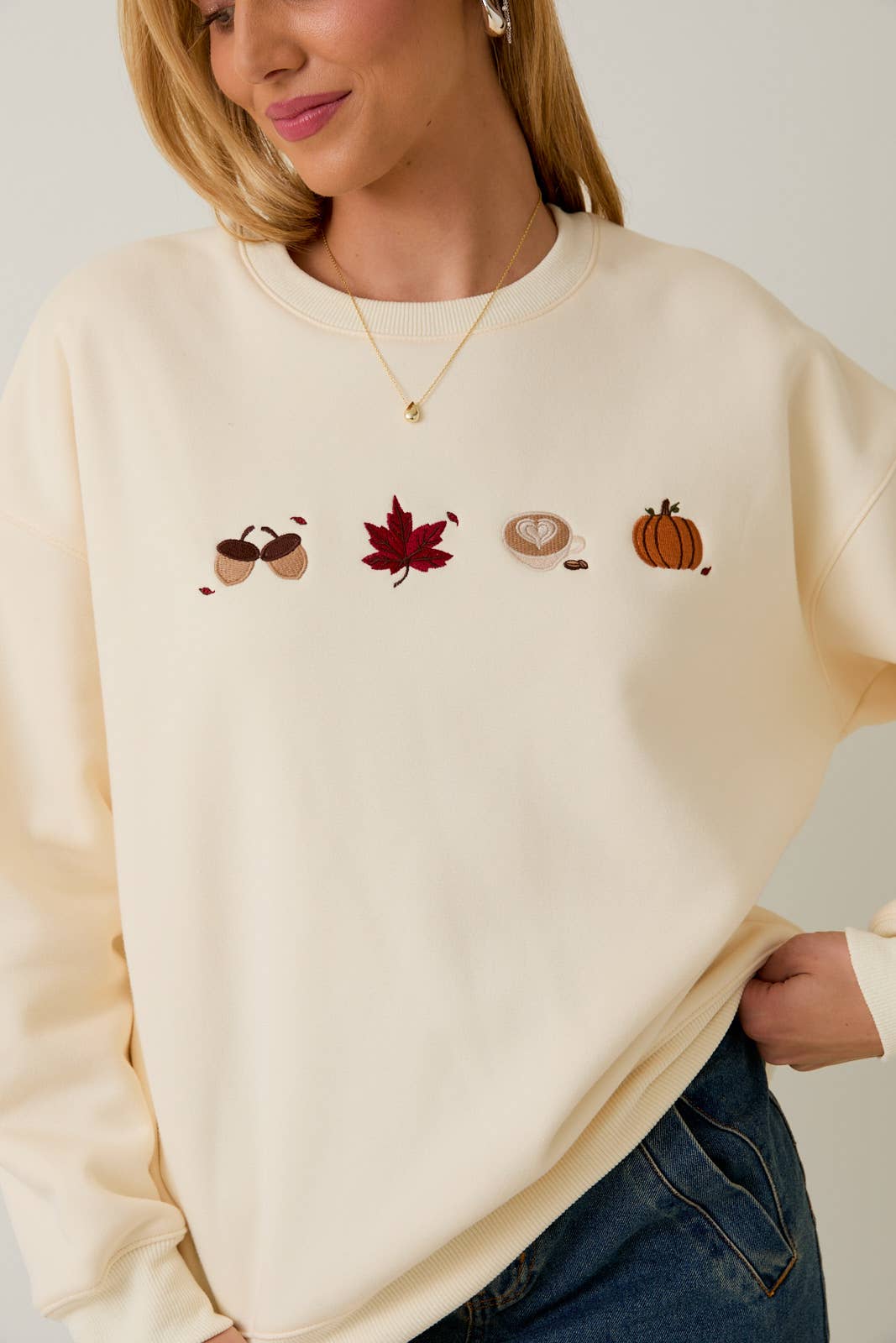 CREW NECK LONG SLEEVE FALL EMBROIDERY SWEATSHIRT