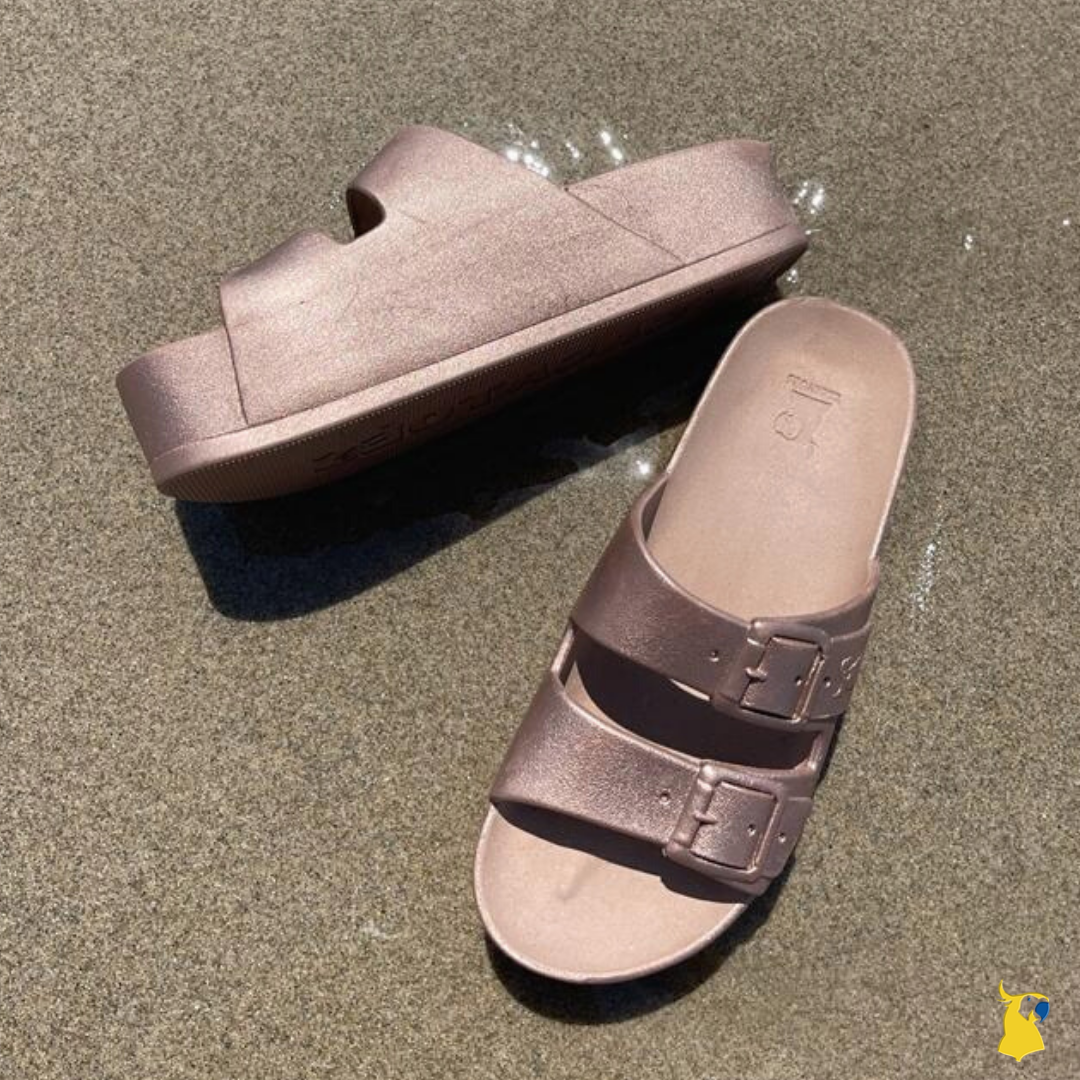 Cacatoès Caipirinha Metallic Copper Wedge Sandals