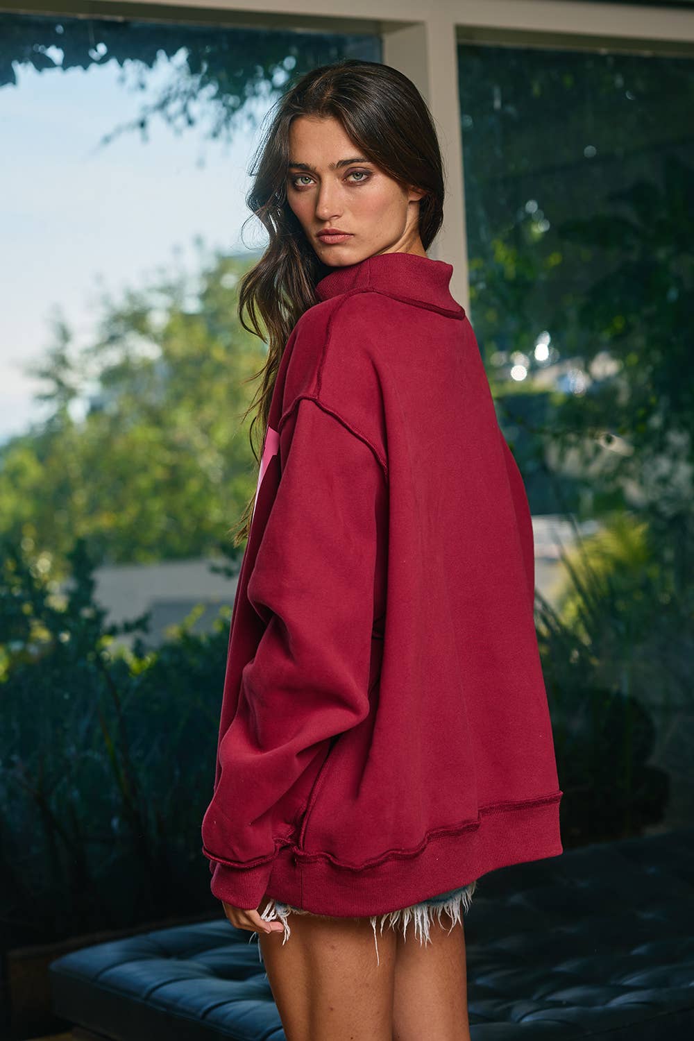 DILLY DALLY Mockneck Sweatshirt