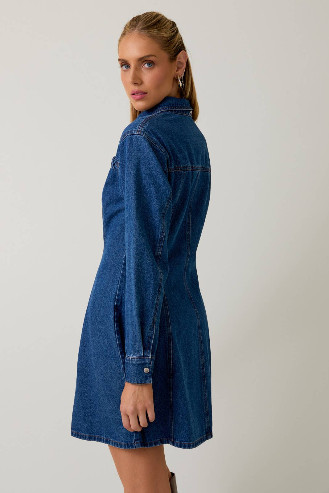 WIDE SHOULDER LONG SLEEVE FIT & FLARE DENIM MINI DRESS