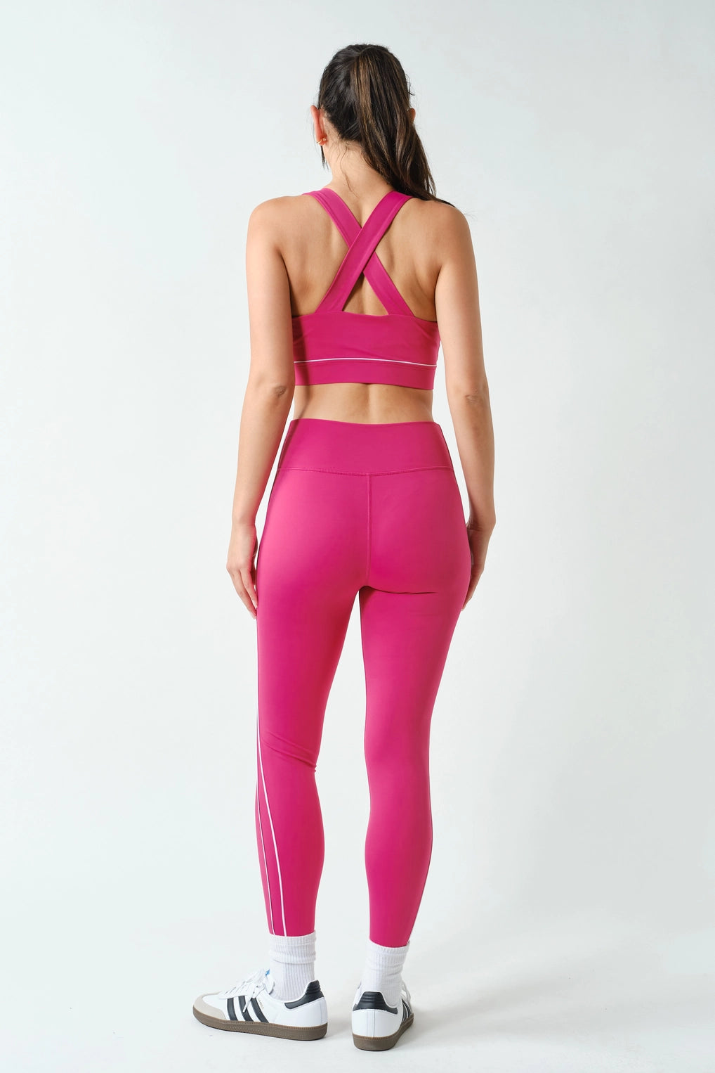 Mono B Align Contrast Sports Bra & Leggings Set