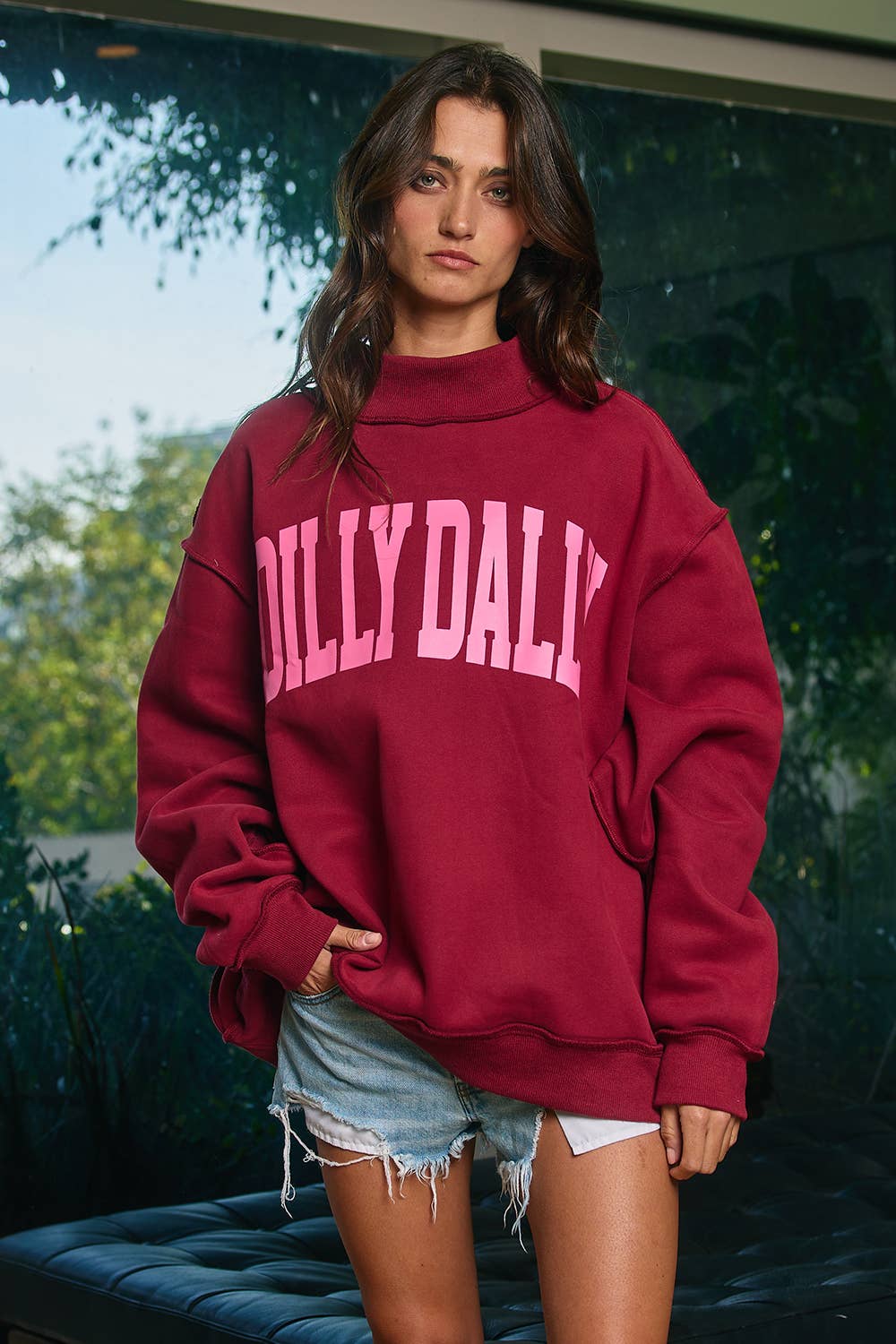 DILLY DALLY Mockneck Sweatshirt