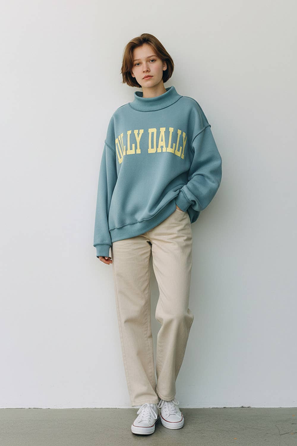 DILLY DALLY Mockneck Sweatshirt