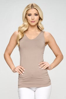 Yelete Lady's V or U Neckline Reversible Seamless Cami Tank Top