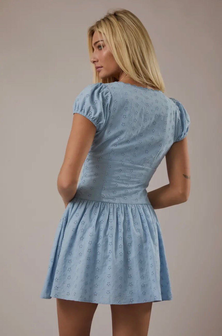 Le Lis Cap Sleeve Scallop V-Neck Drop Waist Mini Dress