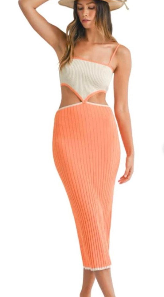 Mable - Cut Out Maxi Dress