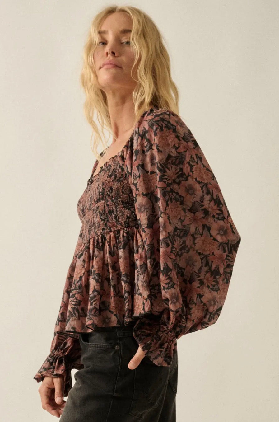 Floral-Print Sweetheart Smocked Peplum Peasant Top
