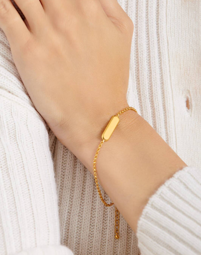 Katie Loxton - Gold Signet “With Love” Bracelet