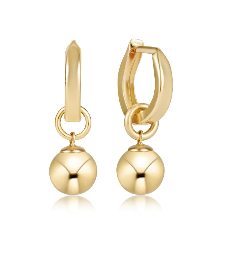 enewton Huggie Gold 0.5” Hoop - Classic Gold 8mm Charm