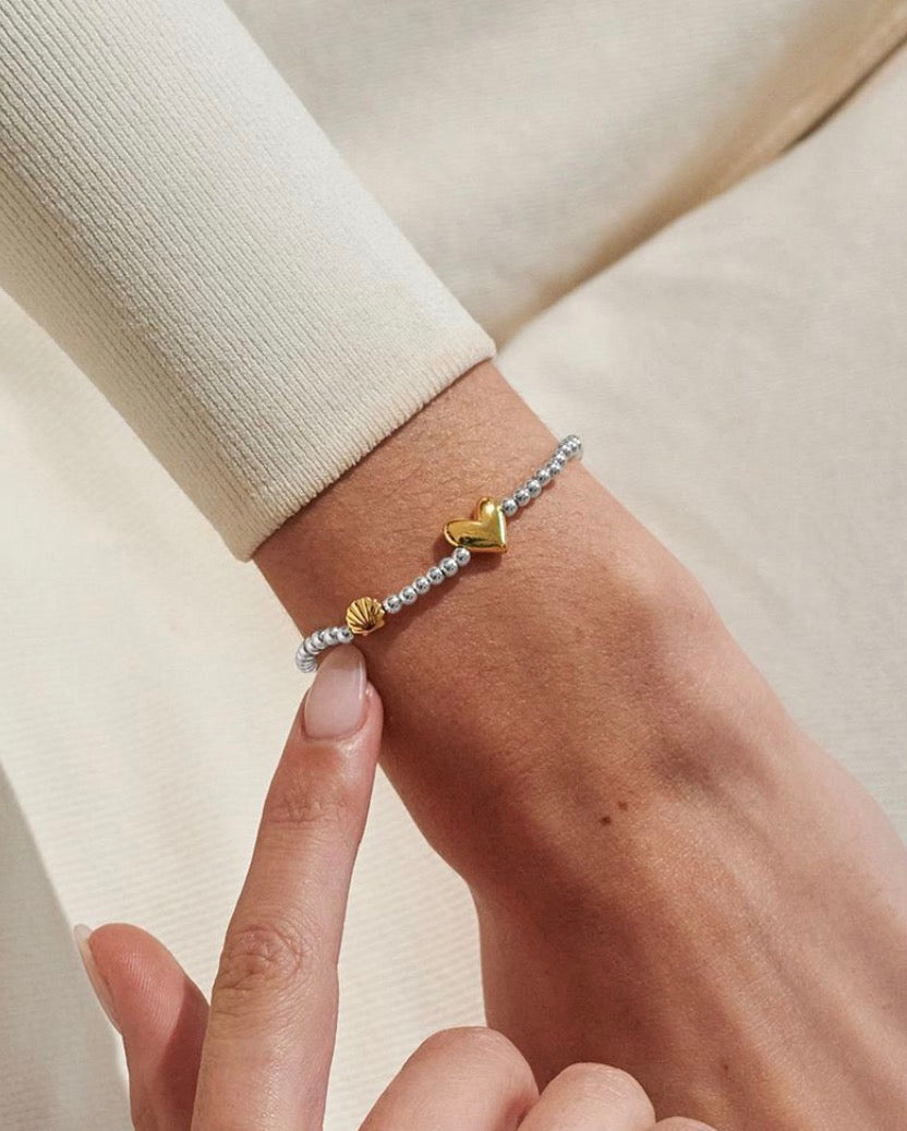 A Littles & Co. - A Little August Birthday Girl Bracelet