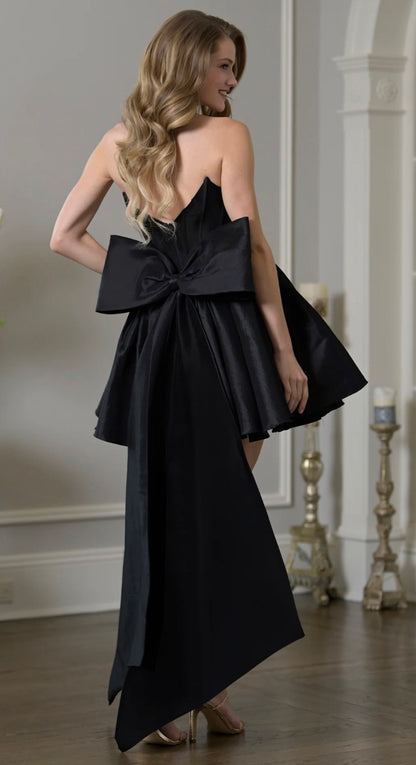 Colors Stretch Taffeta V-Neck Short Dress