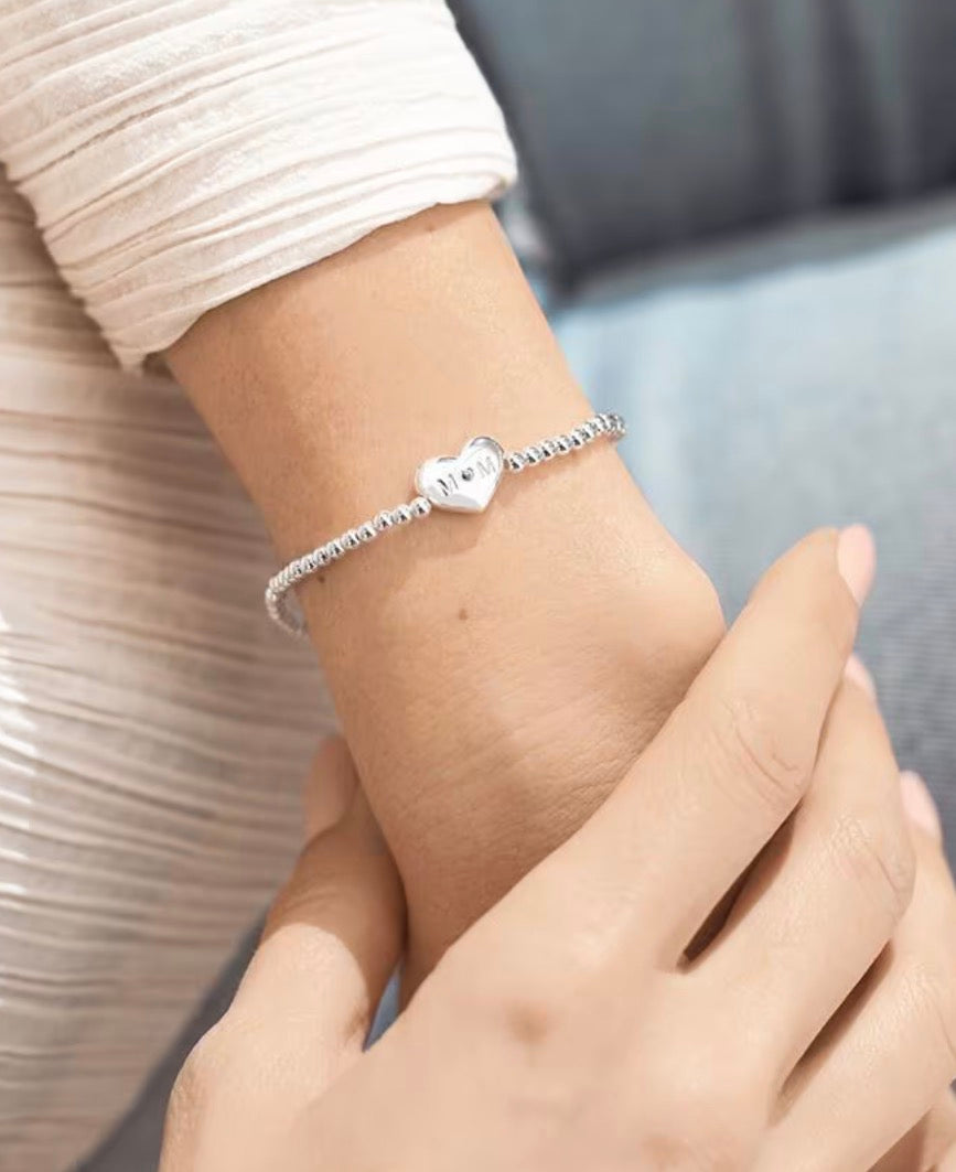 A Littles & Co. - A Little ‘Love You Mom’ Bracelet