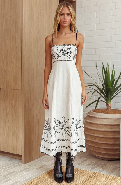 Illa Illa - Scalloped Hem Maxi Dress
