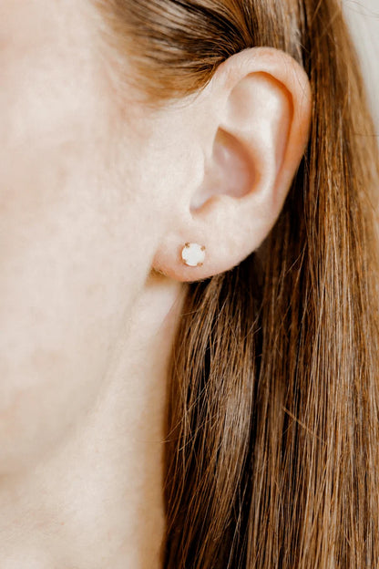 Linny Co Screwback Stud Earrings - Venus Opal White