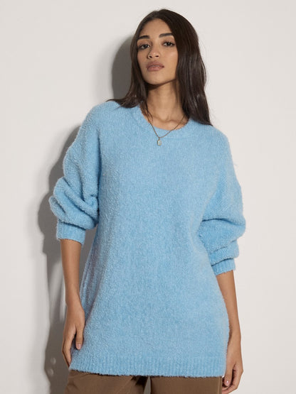 Apricot blue boucle oversized jumper with ribbed cuffs and v-neckline
