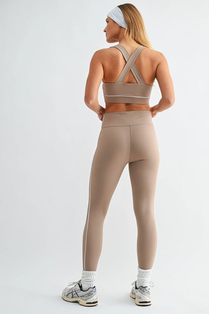 Mono B Align Contrast Sports Bra & Leggings Set