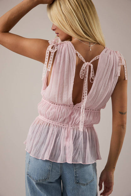 LACE TRIM DETAIL V-NECK SLEEVELESS TOP