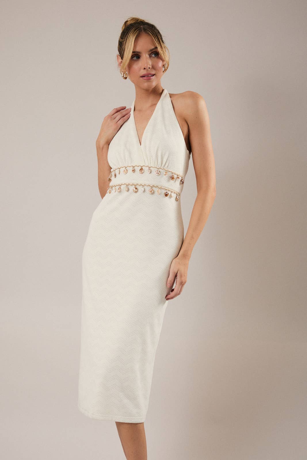 V NECK HALTER SHELL TRIM DETAILED DRESS